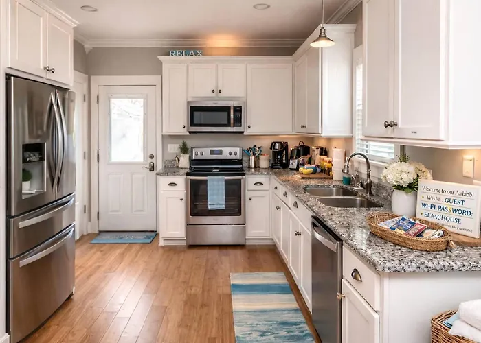 6020 Family Friendly 2 Pools-beach *