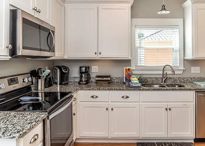 6020 Family Friendly 2 Pools-beach * Gulf Shores