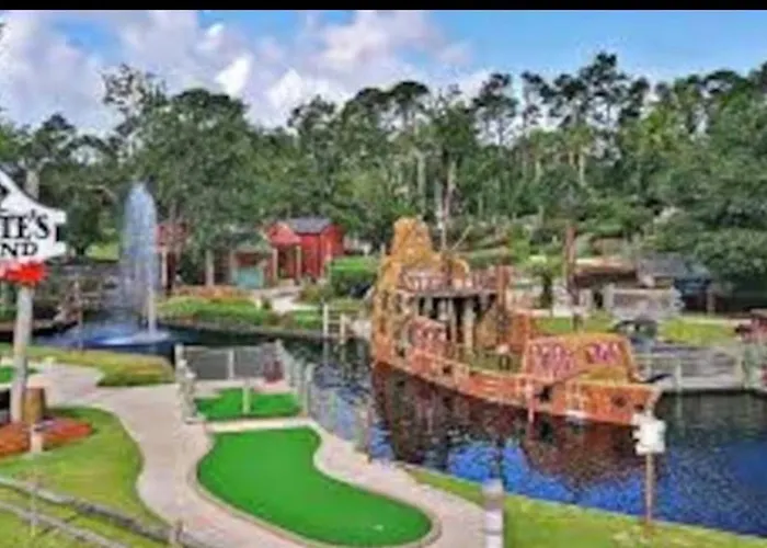 6020 Family Friendly 2 Pools-beach